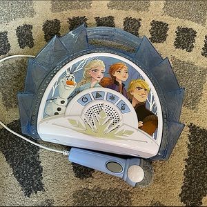 Frozen karaoke toy